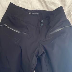 Women’s snow pants